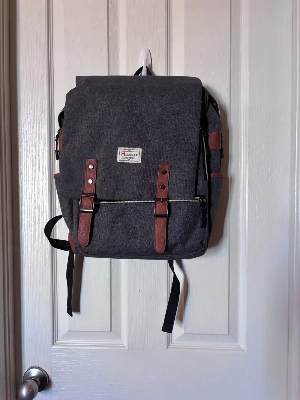 Modoker Laptop Backpack